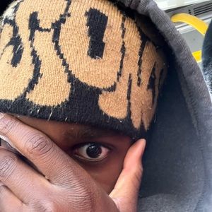 Meet your Posher, Peter